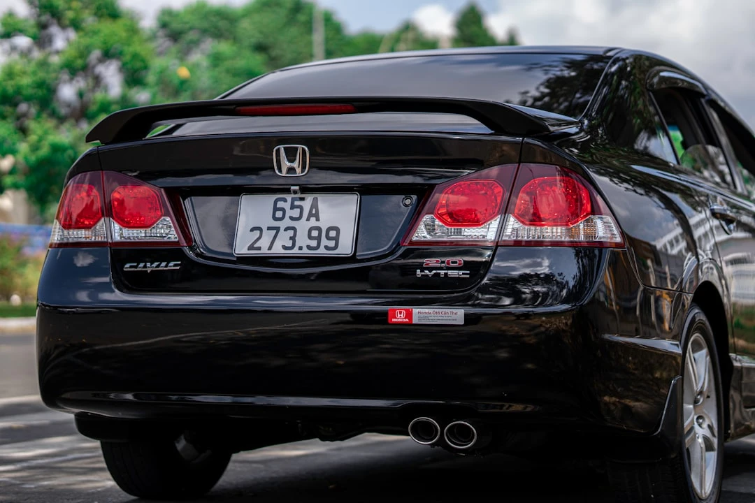 Trang web thương mại điện tử với giá xe Honda